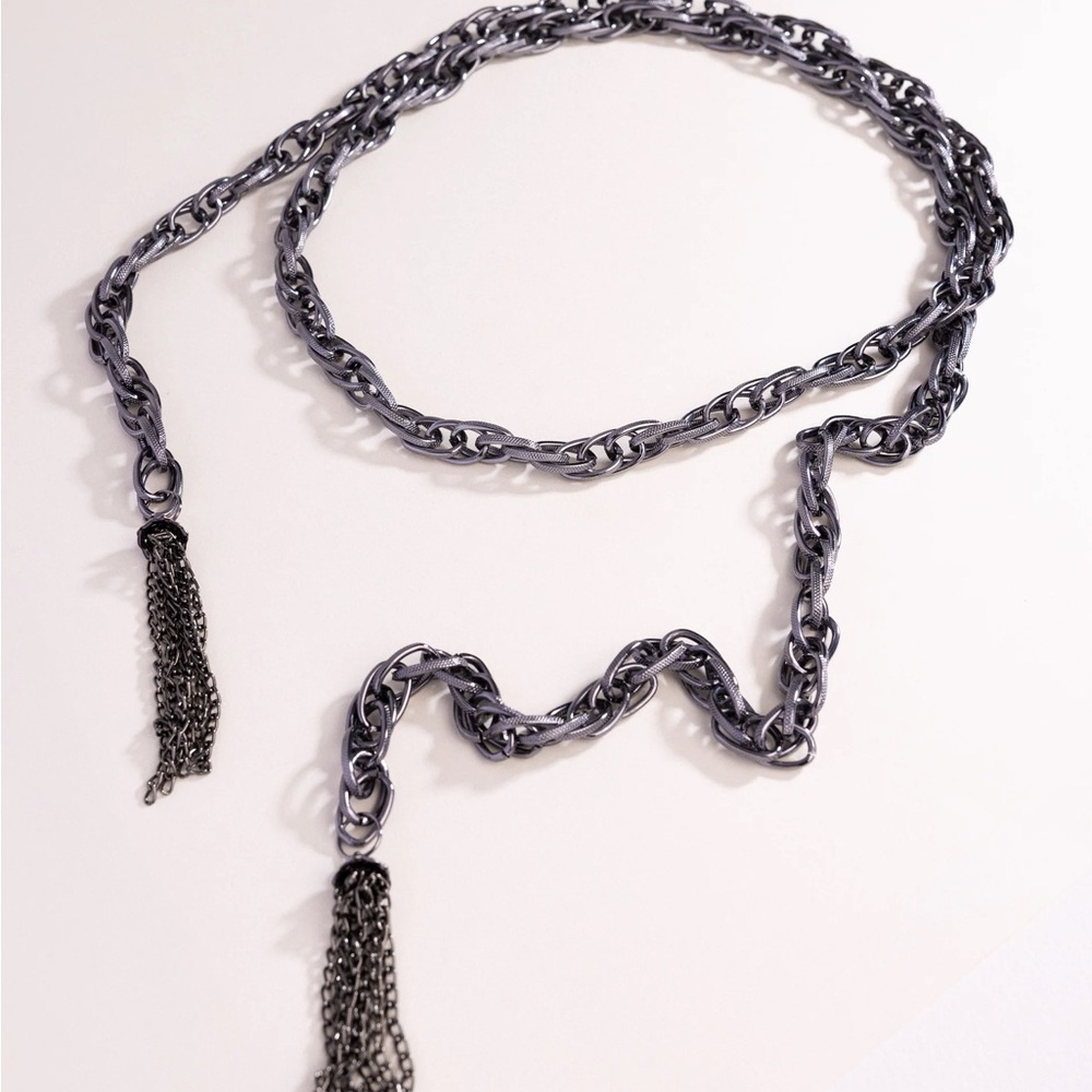 SCARFed for Attention - Paparazzi Necklace & Earrings